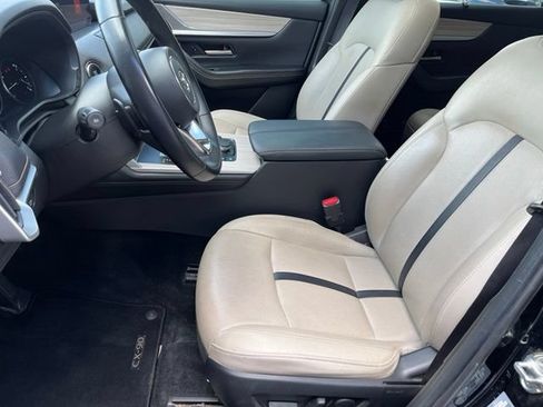 Used 2024 MAZDA CX-90 3.3 Turbo w/ Preferred Package AWD/4WD image 13