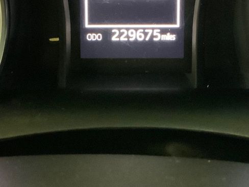 Used 2018 Toyota Camry SE image 22