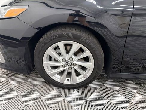 Used 2023 Toyota Camry LE FWD image 12