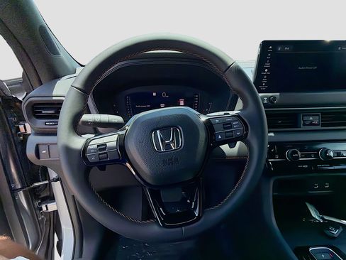 New 2026 Honda Pilot Sport image 10