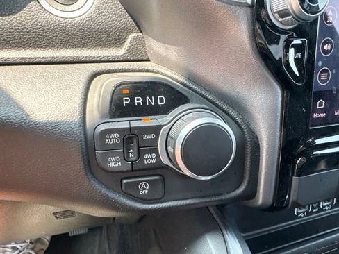 Used 2025 RAM 1500 Big Horn AWD/4WD image 19