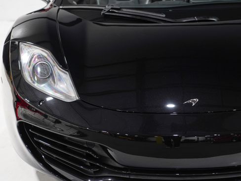 Used 2013 McLaren MP4-12C Spider RWD image 28