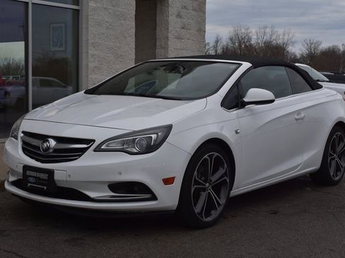 Used 2017 Buick Cascada Premium image 9