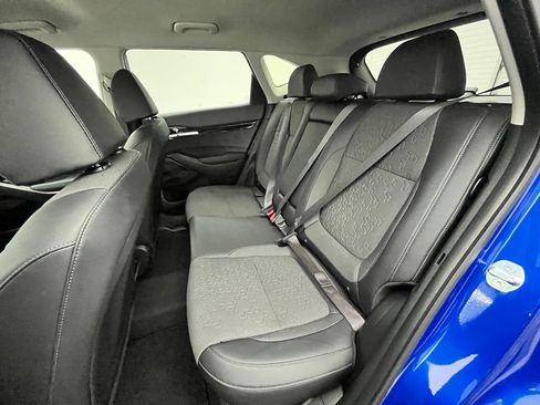 Used 2025 Kia Seltos S AWD/4WD image 38