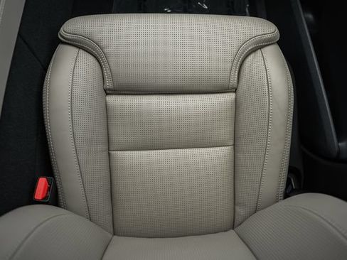 New 2026 Volvo XC90 T8 Ultra w/ Protection Package Premier AWD/4WD image 32