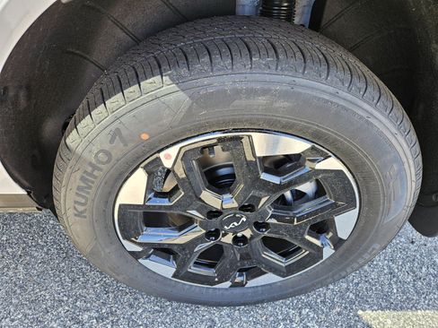 New 2026 Kia Sorento S image 11