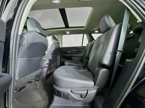 Certified 2025 Toyota Grand Highlander AWD image 25