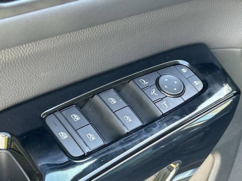 New 2026 Nissan Pathfinder Platinum w/ Lighting Package AWD/4WD image 19