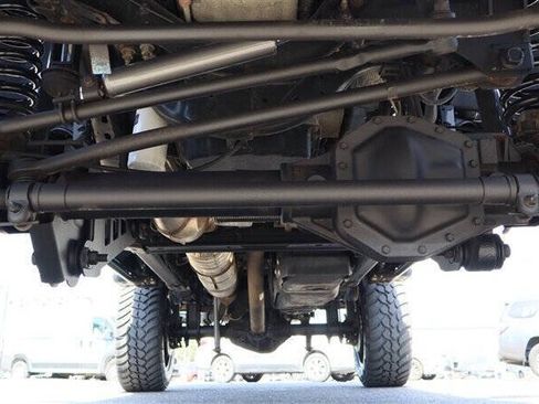 Used 2023 Ford F350 Platinum AWD/4WD image 13