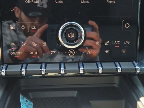 New 2026 GMC Acadia AT4 w/ Luxury Package AWD/4WD image 20