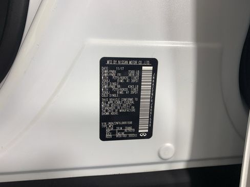 Used 2018 INFINITI QX80 2WD w/ Driver Assistance Package image 13