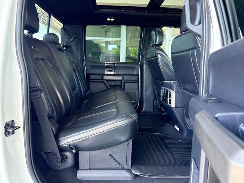 Used 2022 Ford F250 Platinum w/ FX4 Off-Road Package AWD/4WD image 39