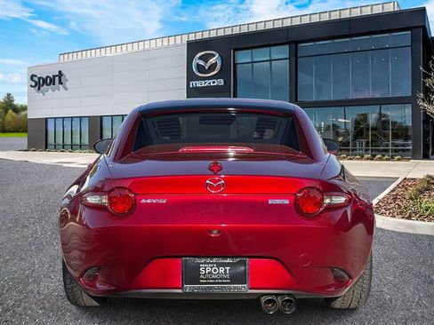 Used 2019 MAZDA MX-5 Miata RF Grand Touring image 4