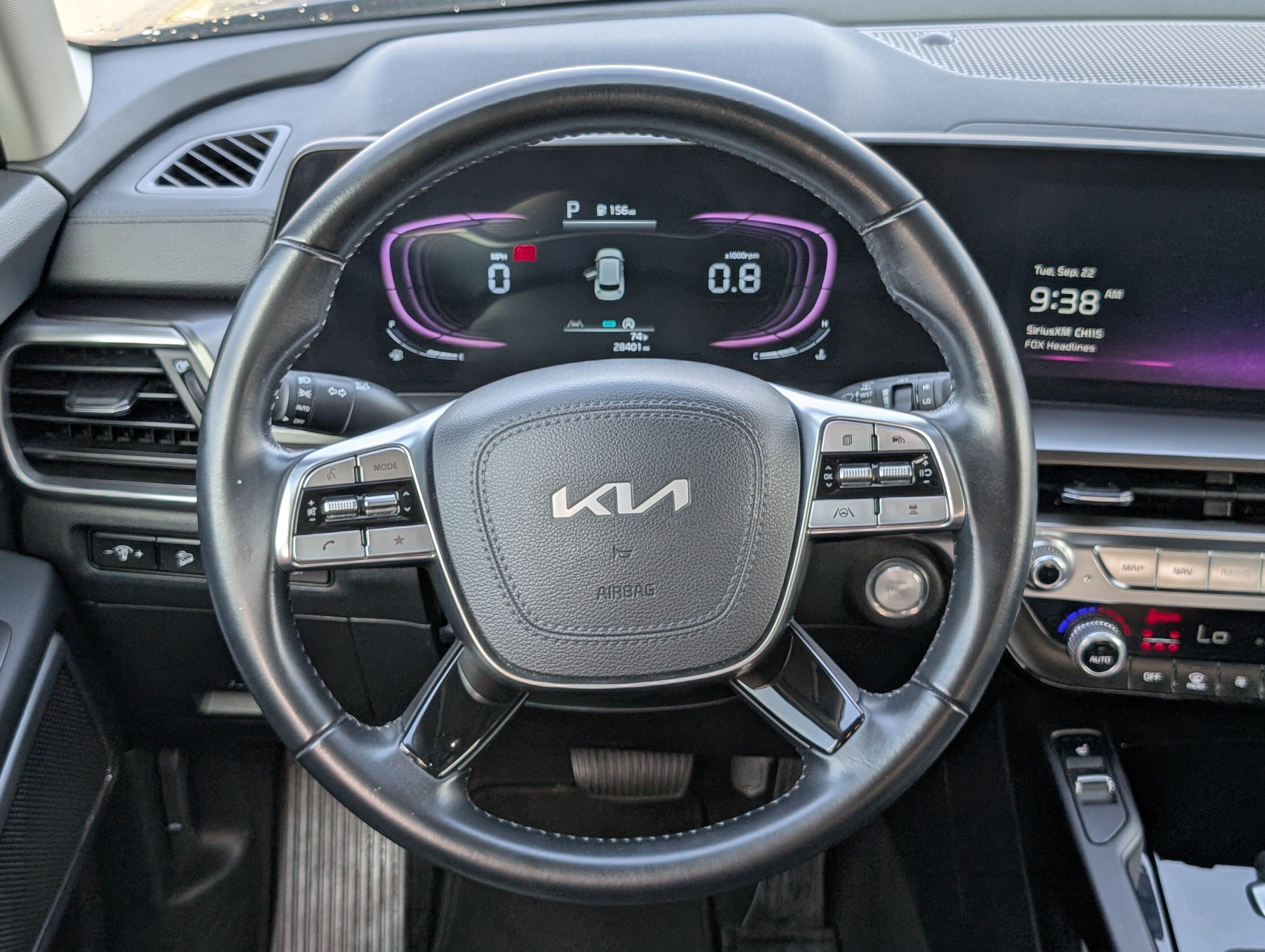 Used 2025 Kia Telluride S AWD/4WD image 16