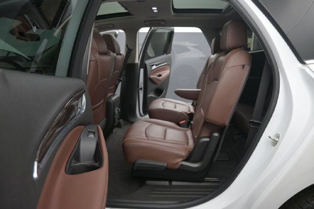 Used 2019 Buick Enclave Avenir w/ Avenir Technology Package AWD/4WD image 13