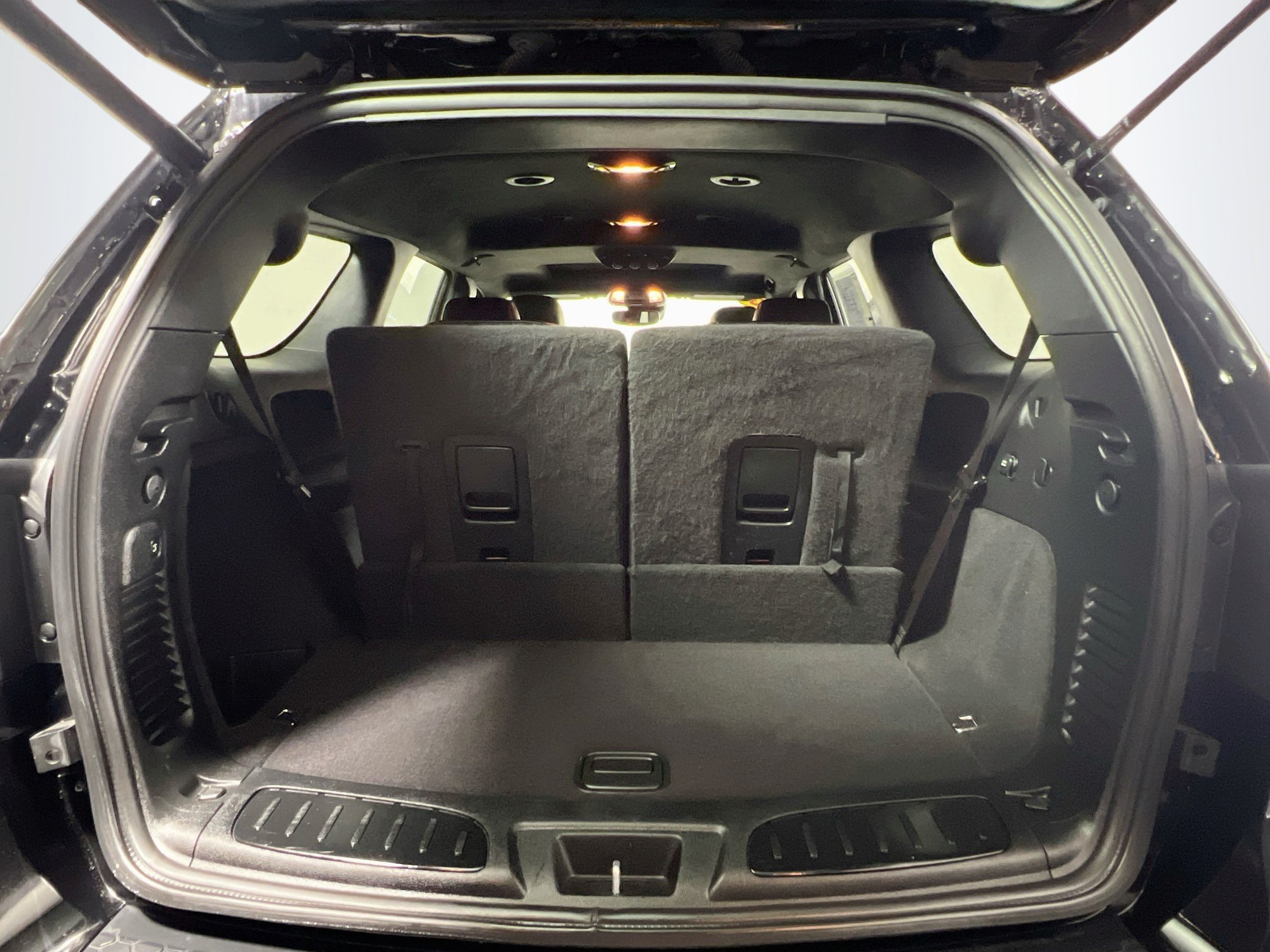Used 2023 Dodge Durango R/T RWD image 33