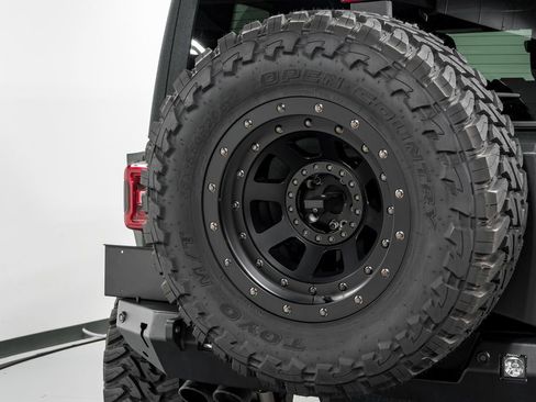 Used 2023 Jeep Wrangler Unlimited Rubicon 392 image 48