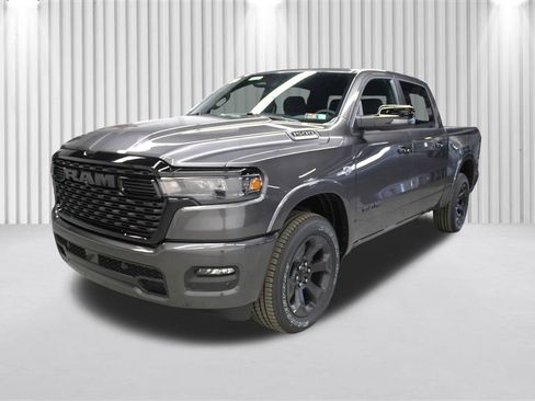 New 2026 RAM 1500 4x4 Crew Cab image 8