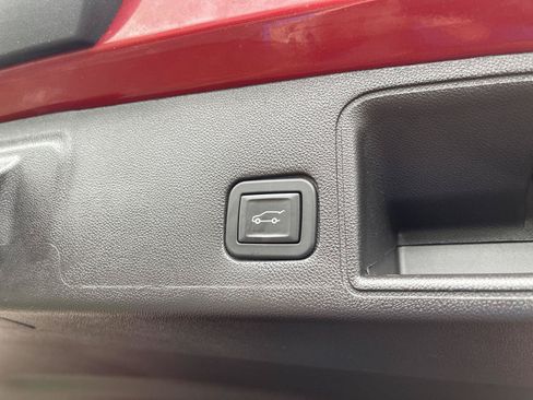 Used 2024 GMC Terrain AT4 w/ Infotainment Package II AWD/4WD image 44