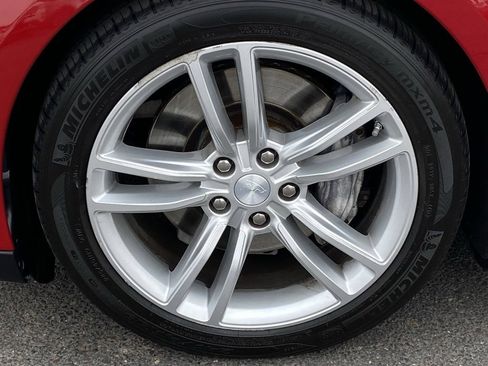 Used 2013 Tesla Model S Performance image 11