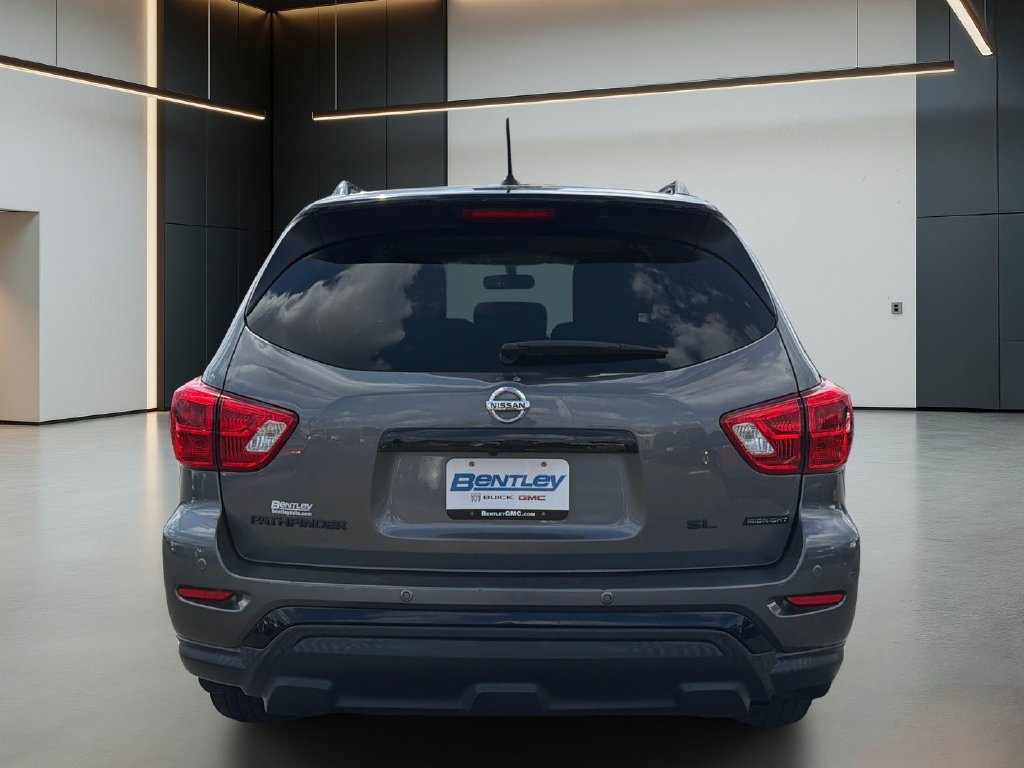 Used 2018 Nissan Pathfinder SL w/ Midnight Edition Package FWD image 5