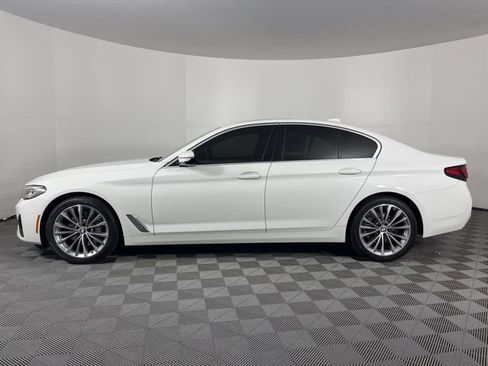Used 2023 BMW 530i w/ Convenience Package RWD image 7