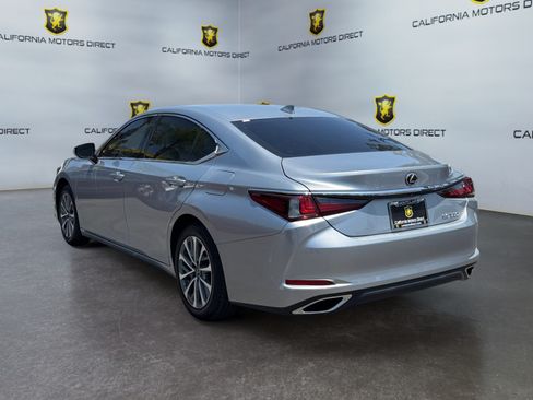 Used 2024 Lexus ES 350 w/ Accessory Package (Z1) FWD image 3