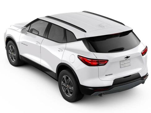 New 2026 Chevrolet Blazer LT FWD image 5