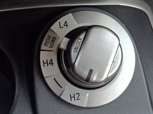 Used 2014 Toyota 4Runner SR5 image 11