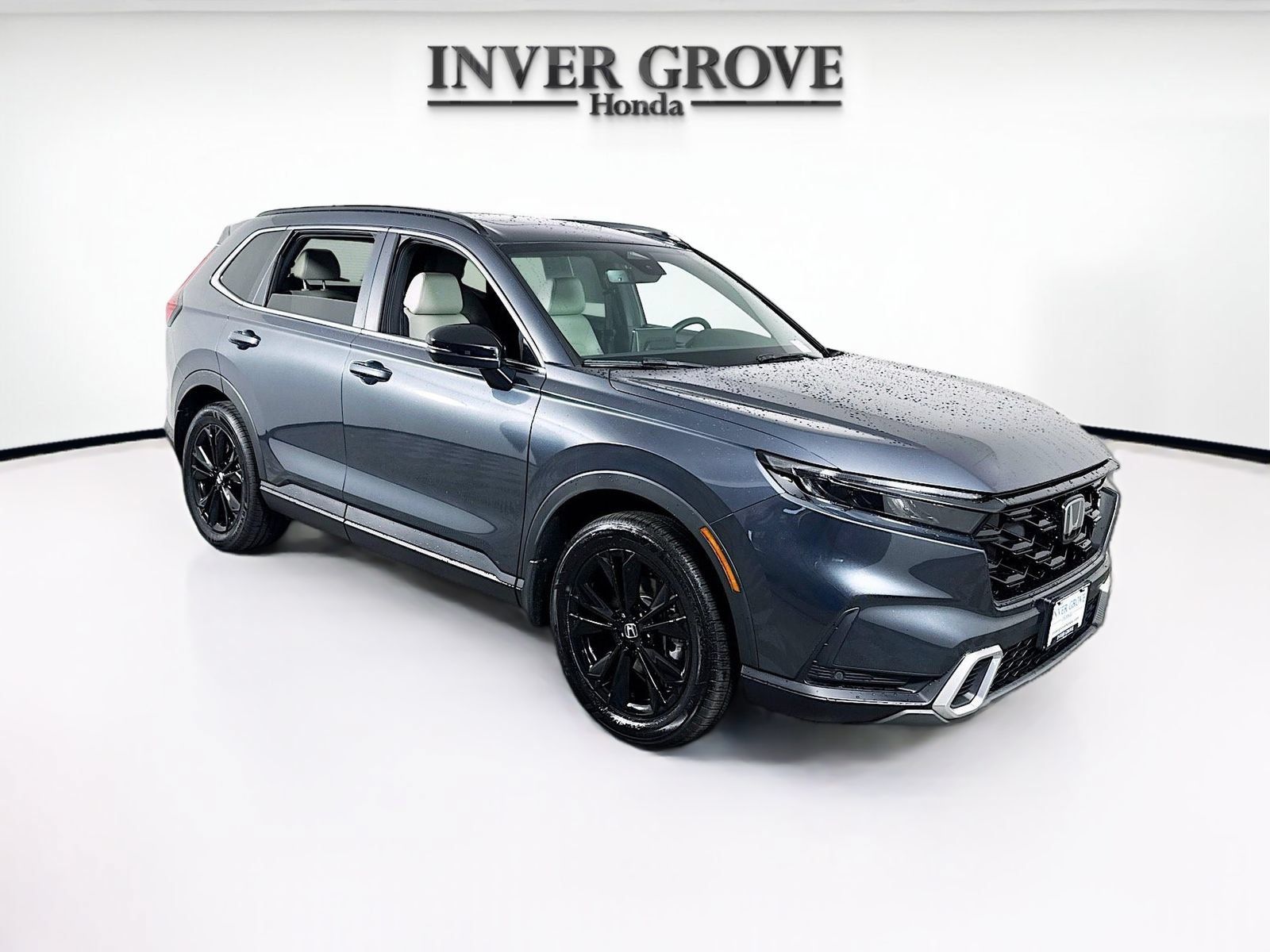 Used 2024 Honda CR-V Sport Touring image 2