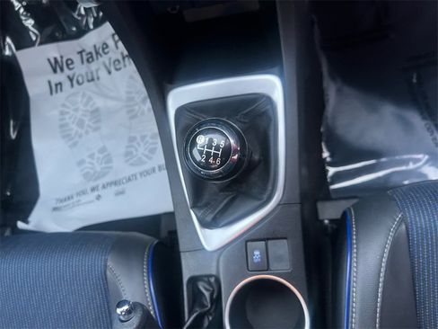 Used 2019 Toyota Corolla SE image 18