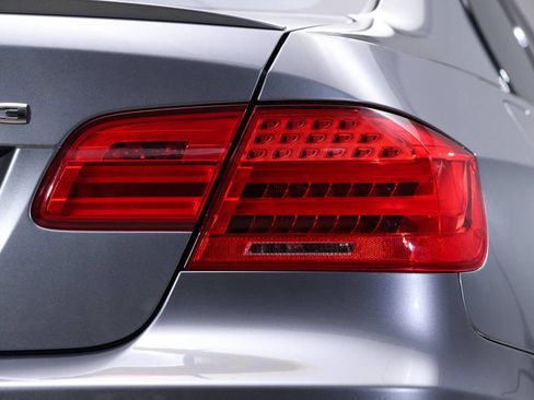 Used 2011 BMW M3 Coupe image 28