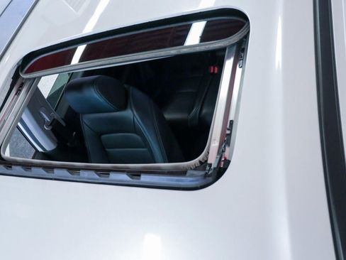 Used 2023 Honda CR-V EX image 16