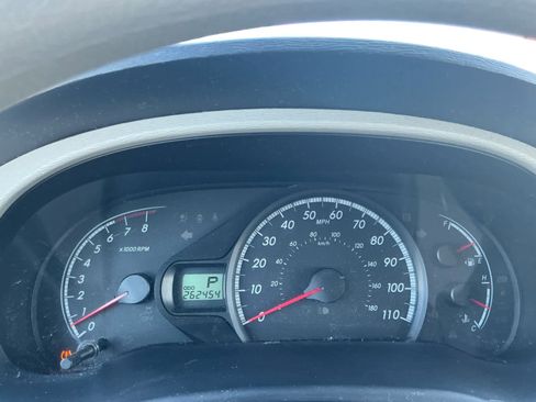 Used 2013 Toyota Sienna LE FWD image 12