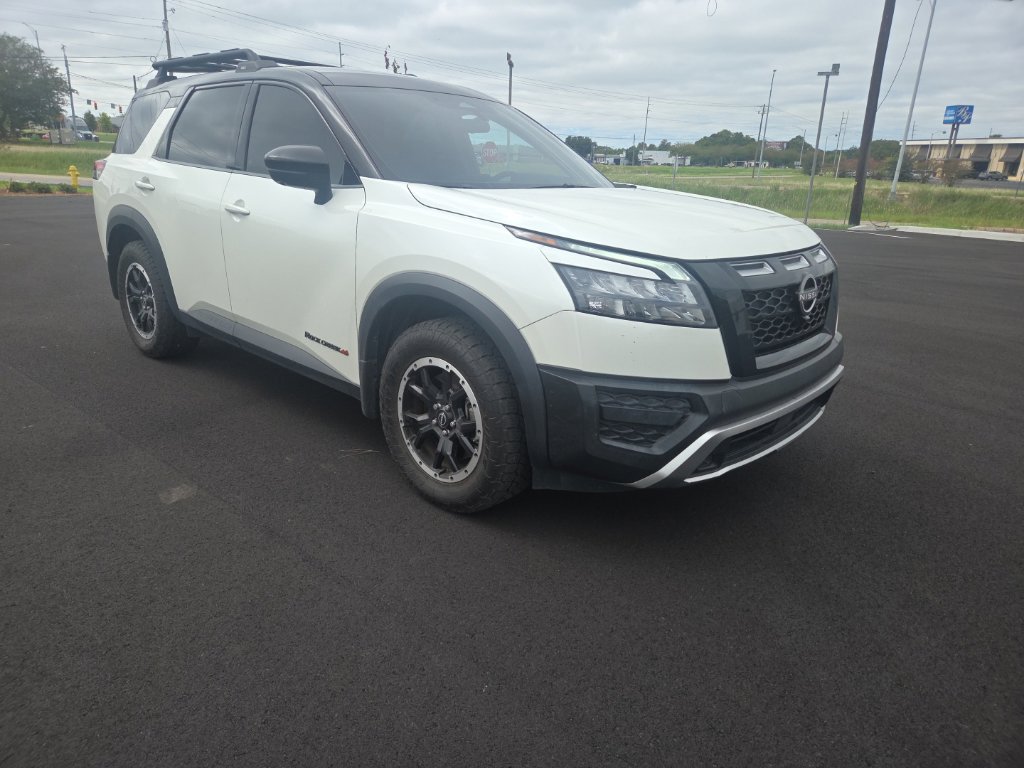 Used 2024 Nissan Pathfinder Rock Creek AWD/4WD image 16