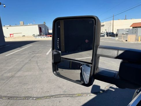 Used 2021 Toyota Tacoma TRD Sport w/ Technology Package image 32