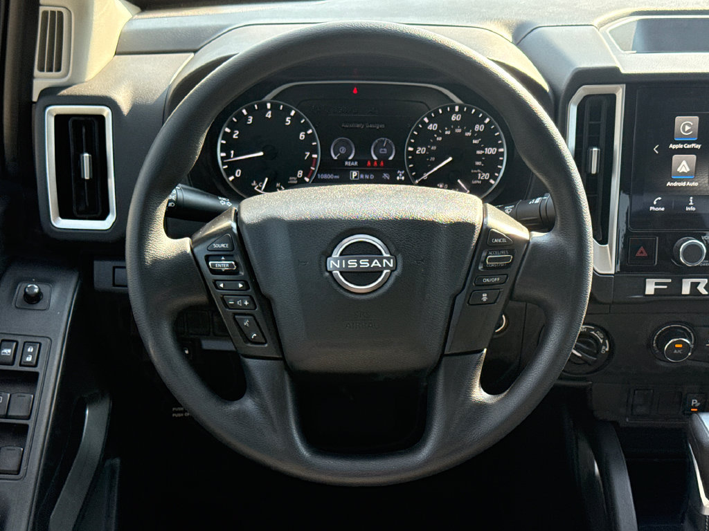 Used 2025 Nissan Frontier SV AWD/4WD image 13