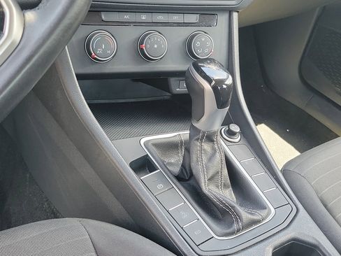 Used 2024 Volkswagen Jetta S image 23