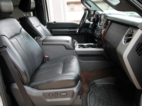 Used 2013 Ford F350 Lariat w/ Lariat Ultimate Pkg AWD/4WD image 40