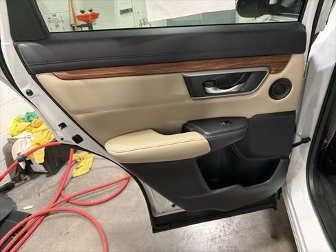 Used 2019 Honda CR-V EX-L image 10