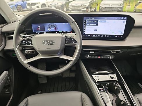 Certified 2026 Audi Q3 quattro 2.0T AWD/4WD image 12