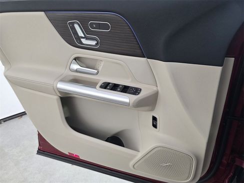 New 2026 Mercedes-Benz GLA 250 4MATIC image 19