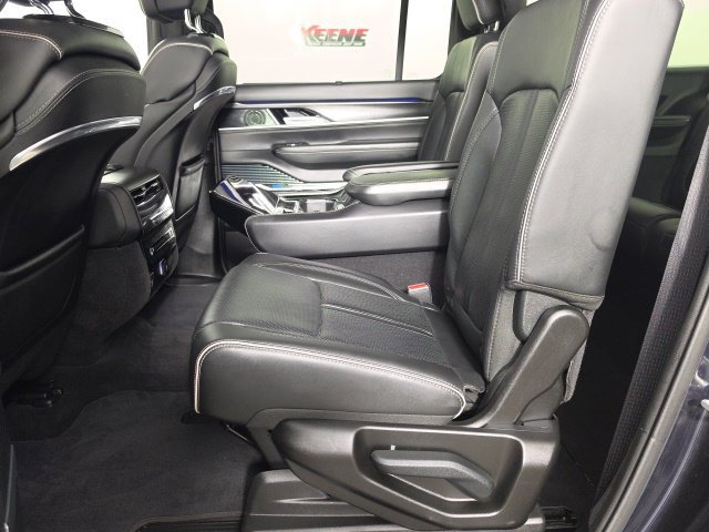 Used 2024 Jeep Grand Wagoneer L Series II w/ Quick Order Packagew 28T AWD/4WD image 29