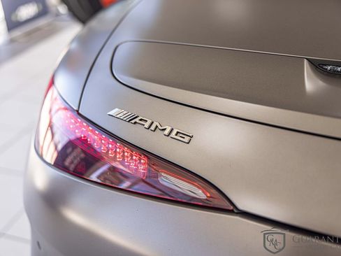 Used 2022 Mercedes-Benz SL 63 AMG 4MATIC w/ AMG Aerodynamic Package image 13