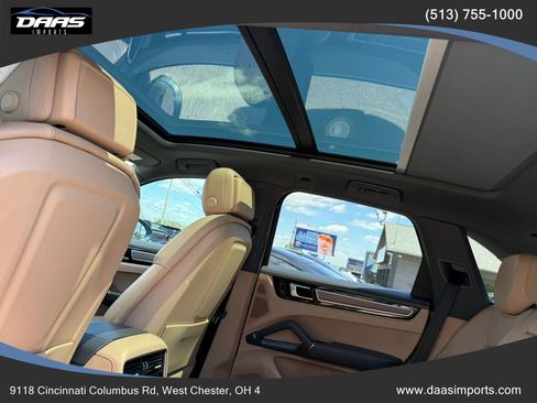 Used 2019 Porsche Cayenne S AWD/4WD image 31