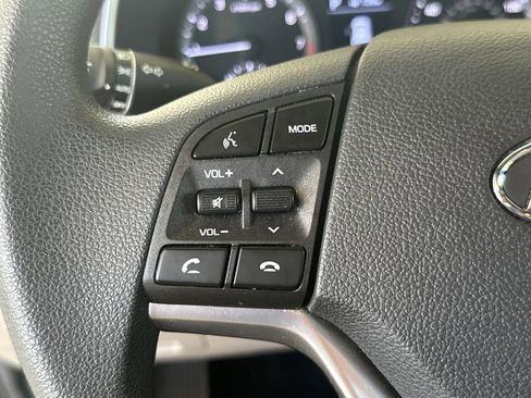 Used 2019 Hyundai Tucson SE image 20