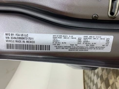 Used 2022 Jeep Compass Latitude w/ Convenience Group image 35