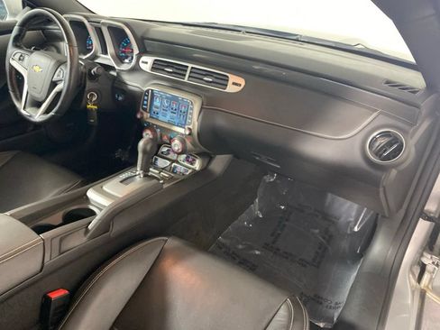 Used 2014 Chevrolet Camaro LT RWD image 28