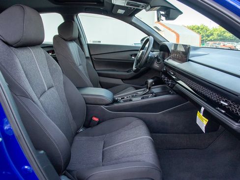 Certified 2025 Honda Accord Sport image 20