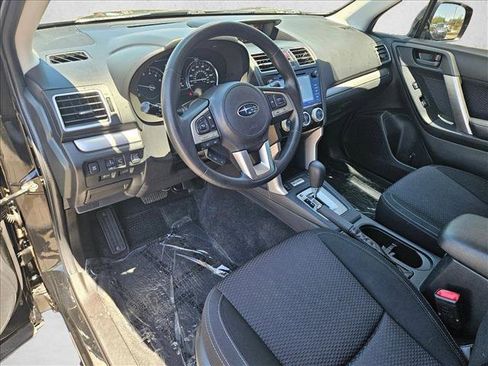 Used 2017 Subaru Forester 2.5i Premium AWD/4WD image 10